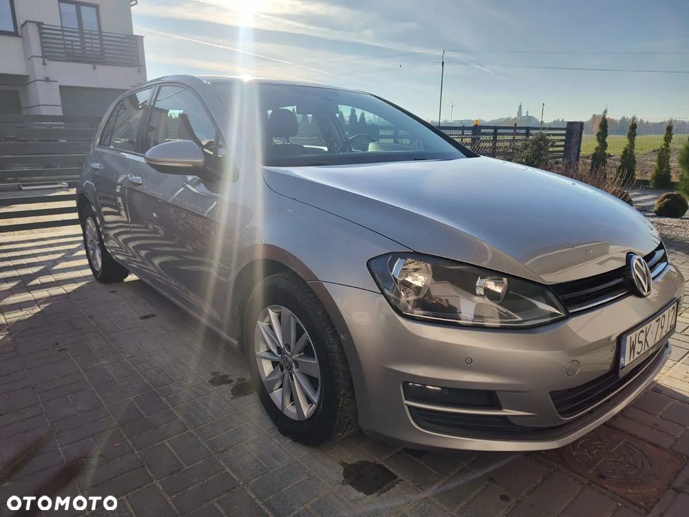 Volkswagen Golf - 11