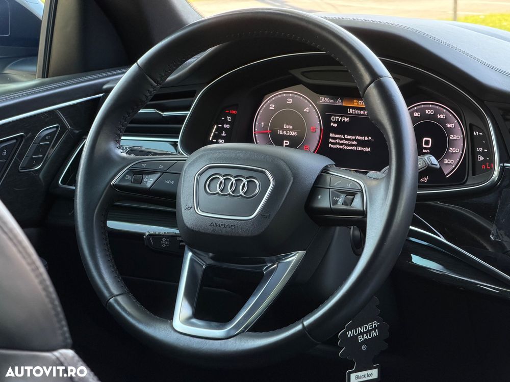 Audi Q8 - 5