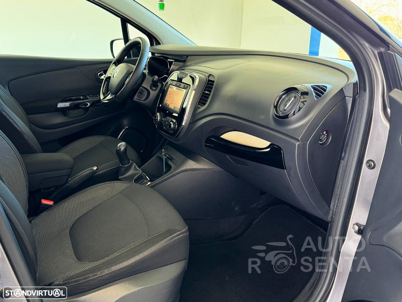 Renault Captur 0.9 TCE Exclusive - 16