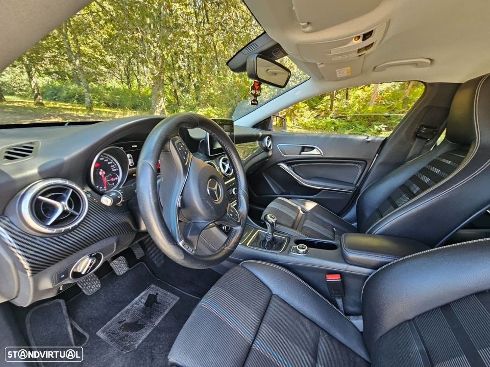 Mercedes-Benz CLA 180 (CDI) d Urban - 8
