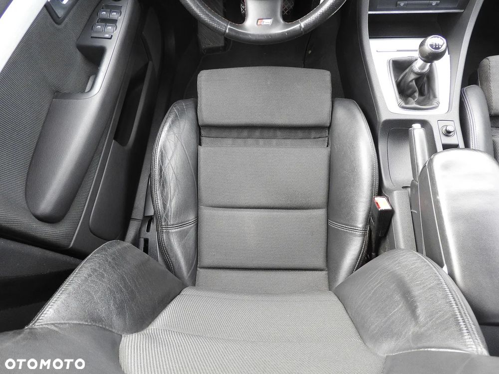Audi A4 Avant 1.8T - 8