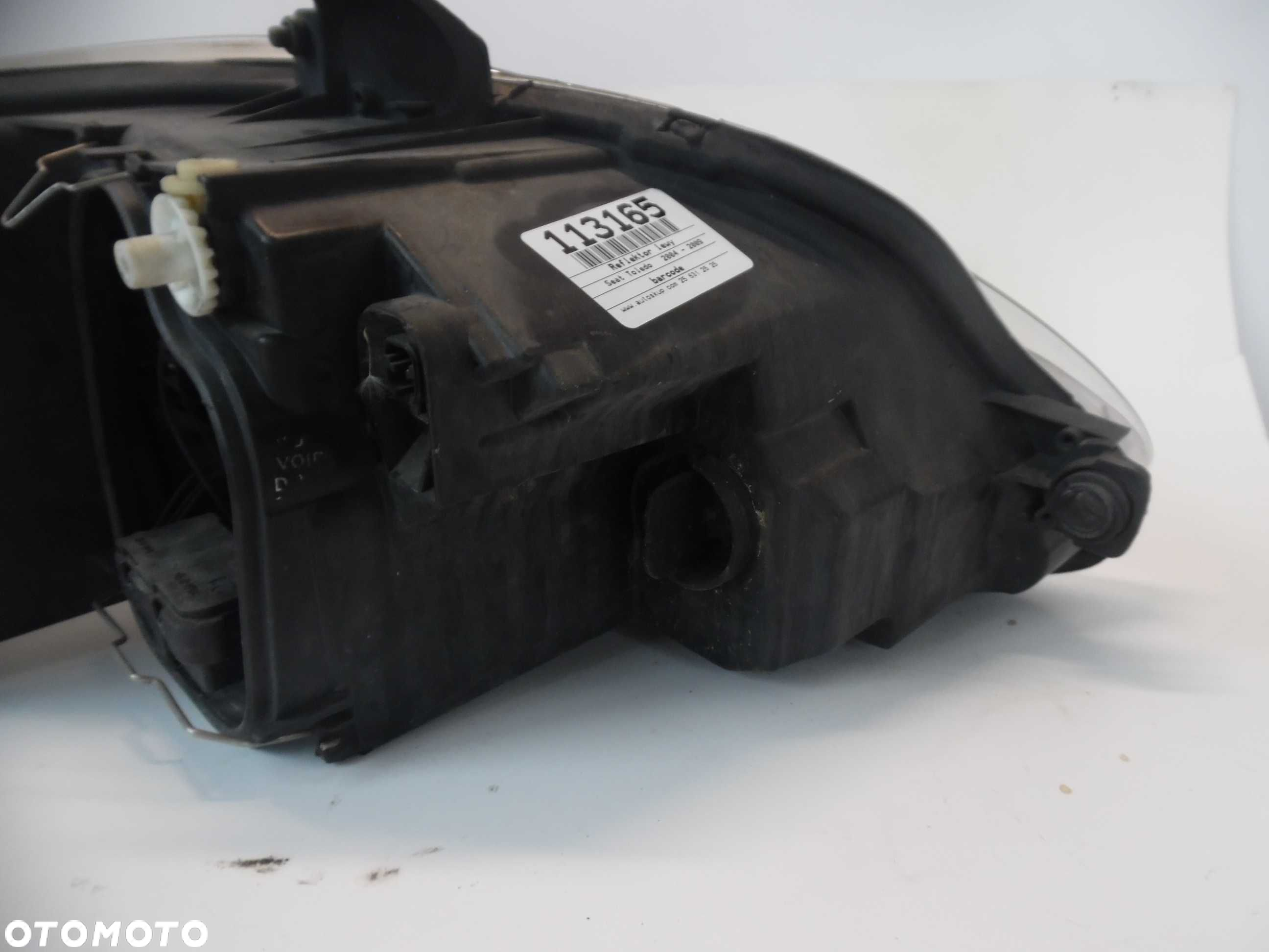 Reflektor lewy Seat Toledo 2005r. - 4