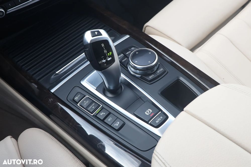 BMW X5 xDrive30d Sport-Aut. - 26