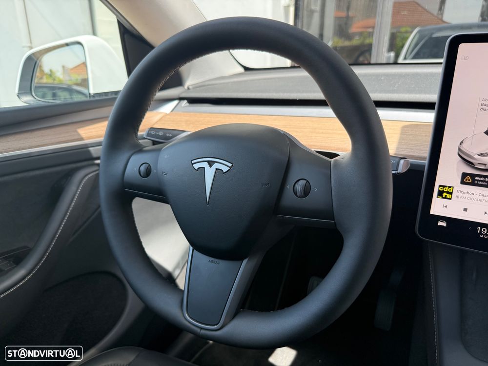 Tesla Model Y RWD - 22