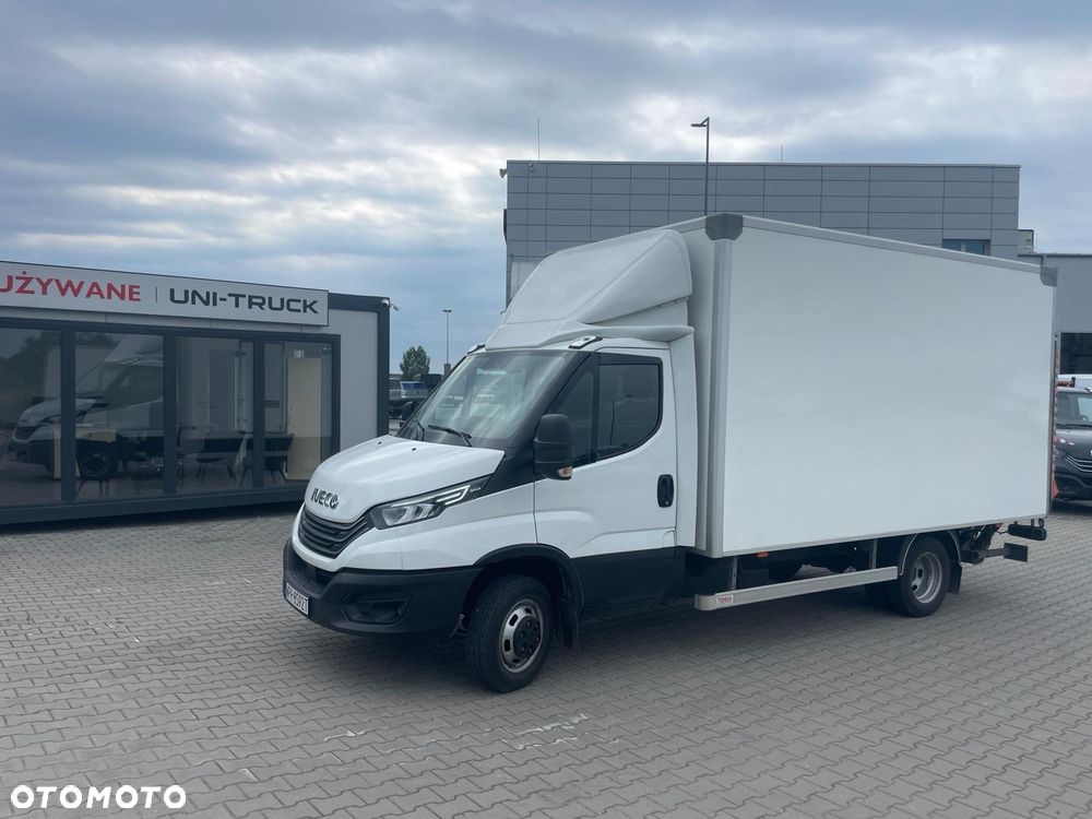 Iveco 50C18 Kontener 8EPAL Winda 1000KG Krajowy !