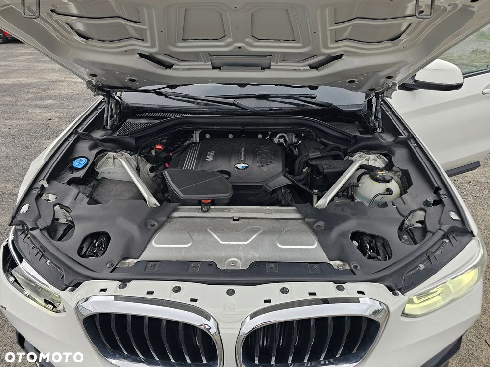 BMW X3 xDrive20d Advantage sport - 31