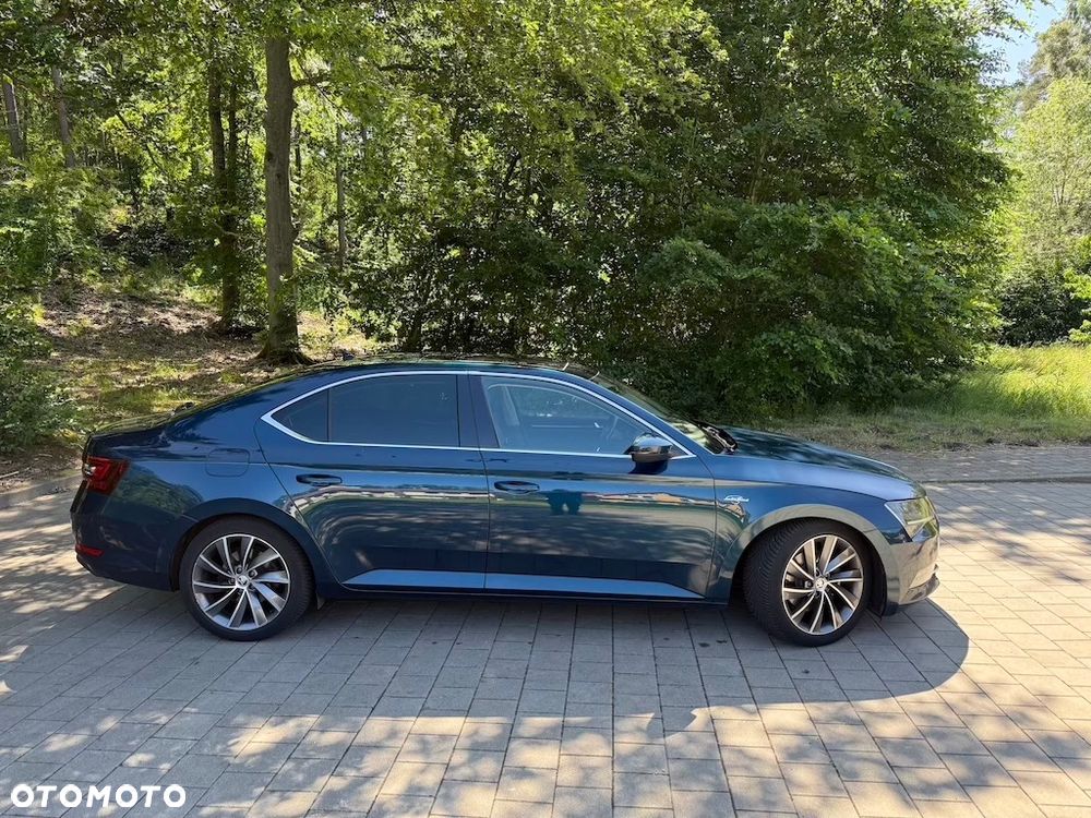 Skoda Superb 2.0 TSI L&K DSG - 6