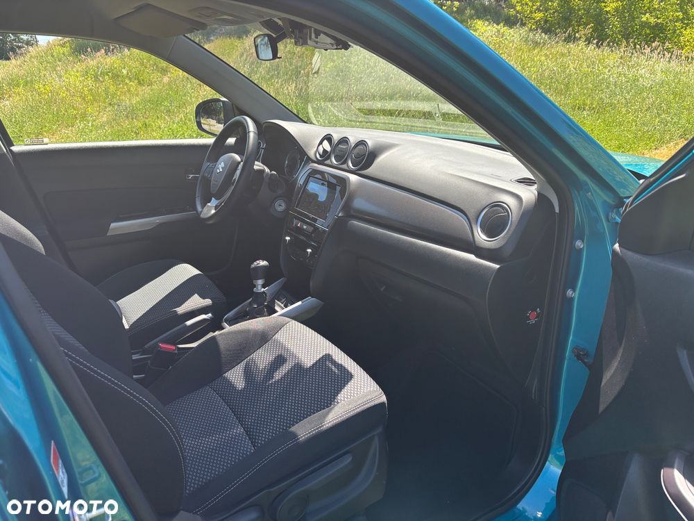 Suzuki Vitara 1.4 Boosterjet Premium 2WD - 10