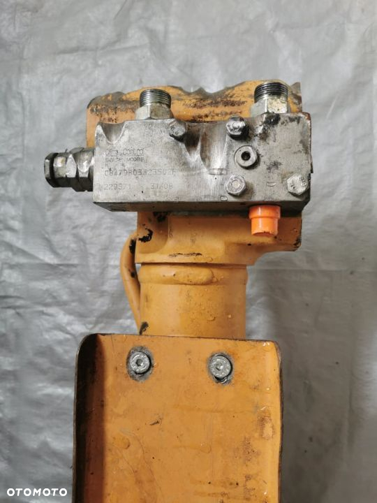 Siłownik wysuwu ramienia  Manitou MT 932 {Wewnętrzny} - 3