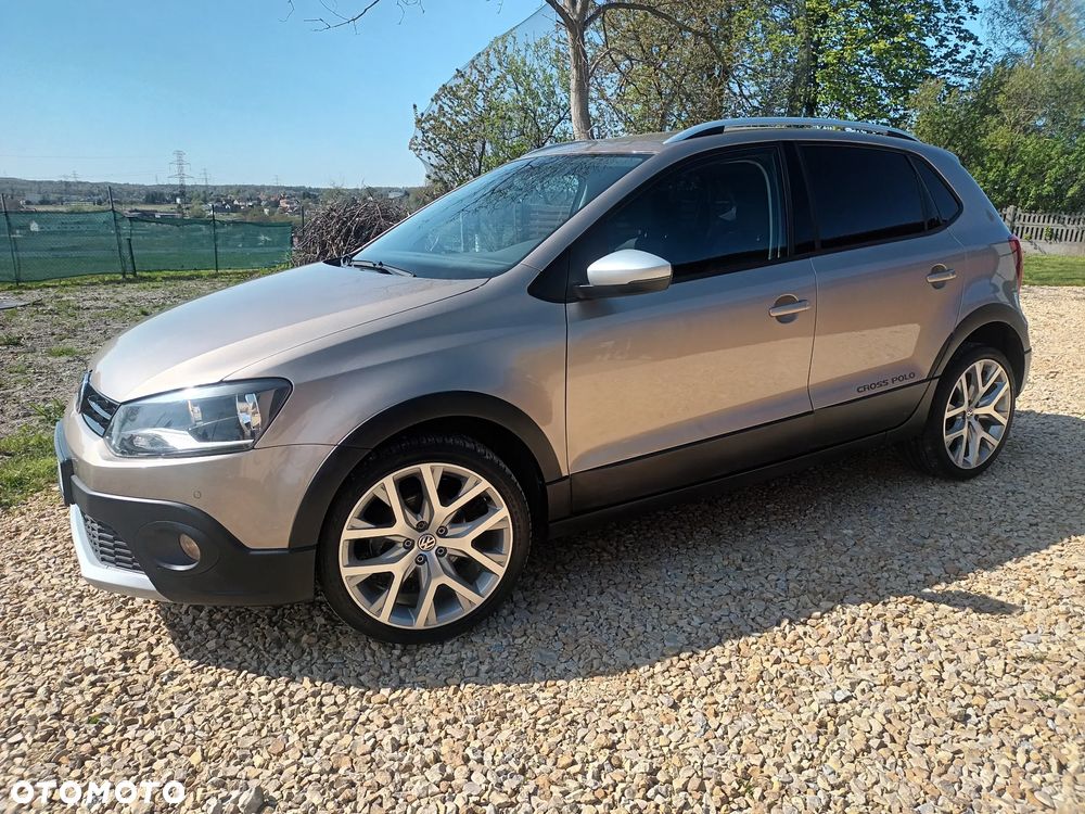 Volkswagen Polo Cross - 1