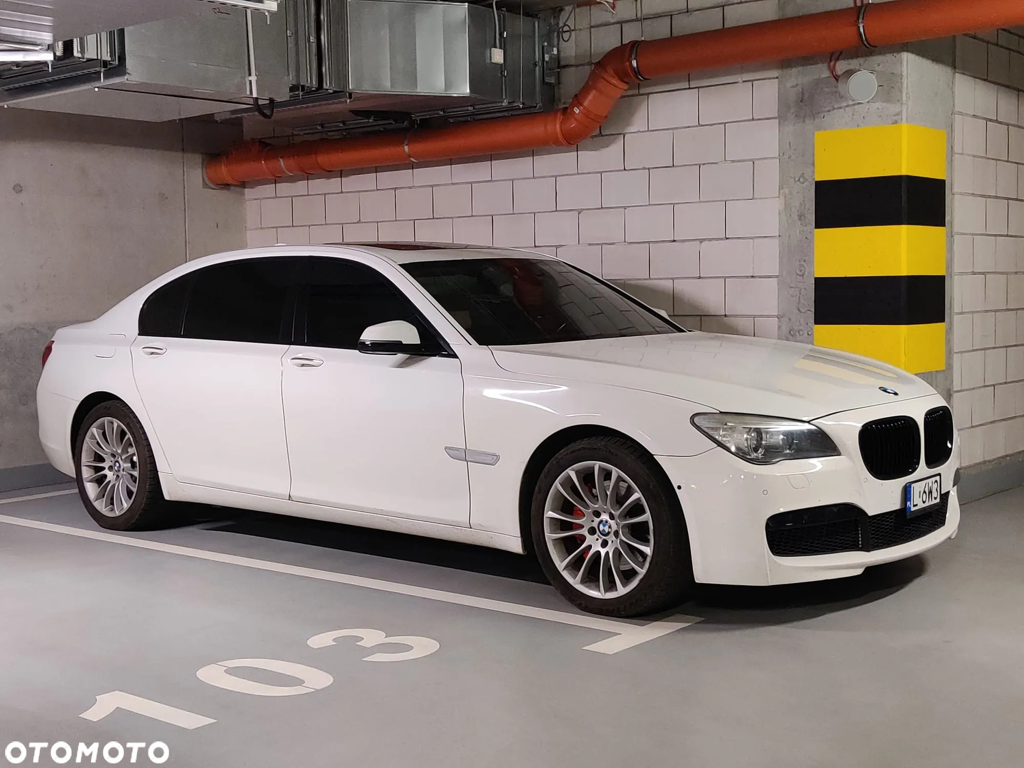 BMW Seria 7 740Li Edition Exclusive - 4
