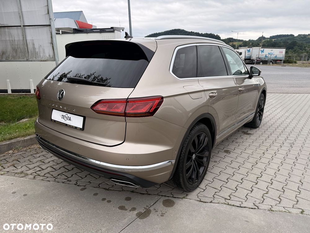 Volkswagen Touareg - 7