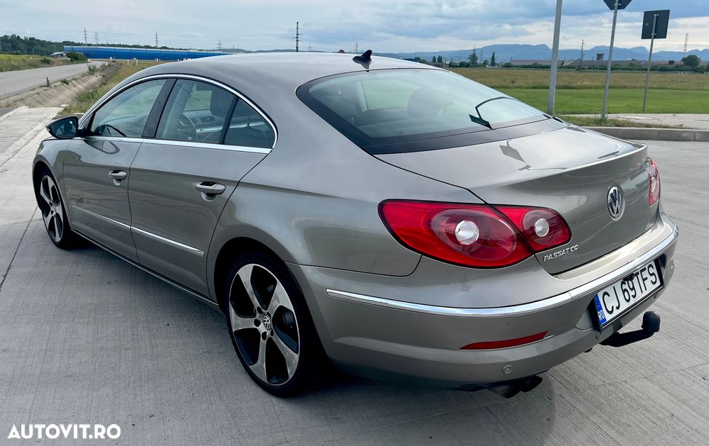 Volkswagen Passat CC 2.0 TDI DSG Individual - 4