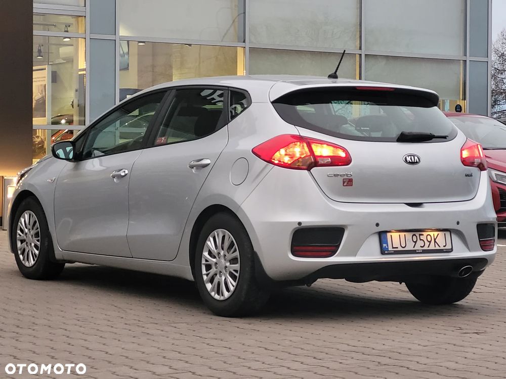 Kia Ceed 1.4 CRDi M - 6