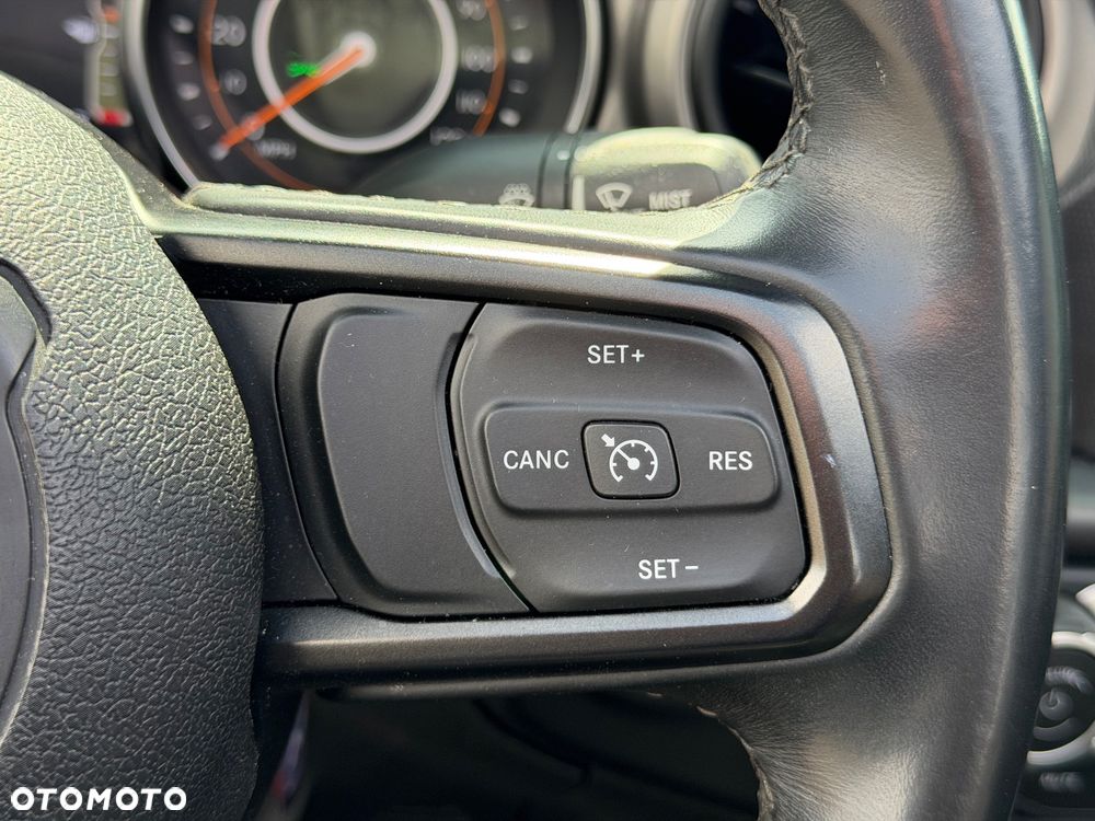 Jeep Wrangler 2.0 T-GDI Softtop AWD Automatik Rubicon - 21