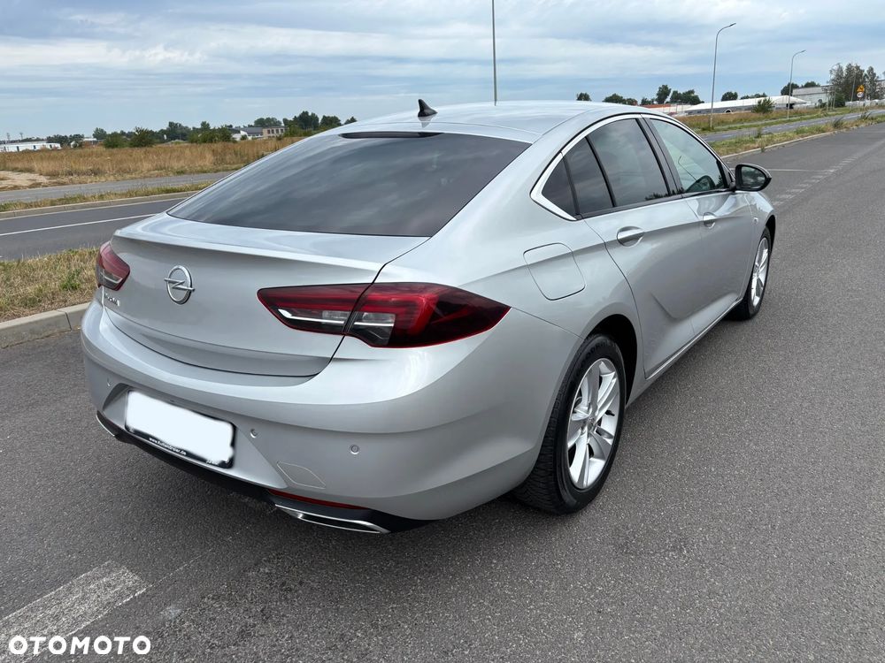 Opel Insignia 2.0 CDTI Ultimate S&S - 4
