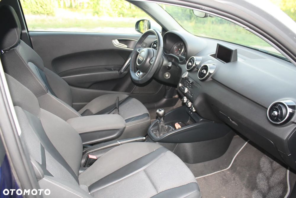 Audi A1 3-drzwiowe 1.6 TDI S line edition - 24