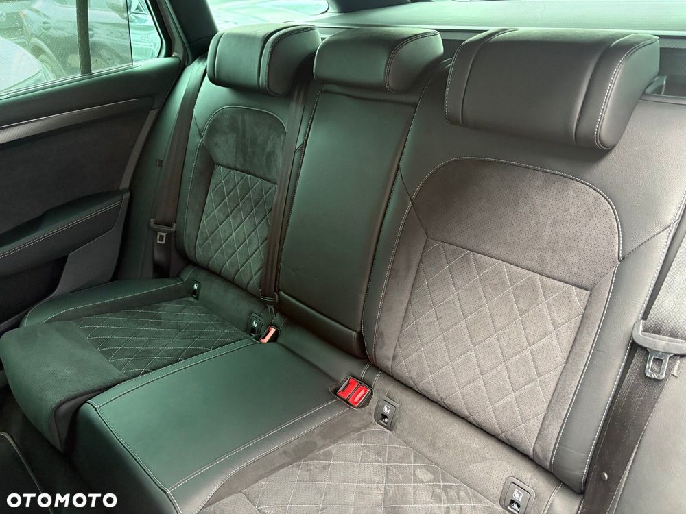 Skoda Superb 2.0 TSI 4x4 Sportline DSG - 14