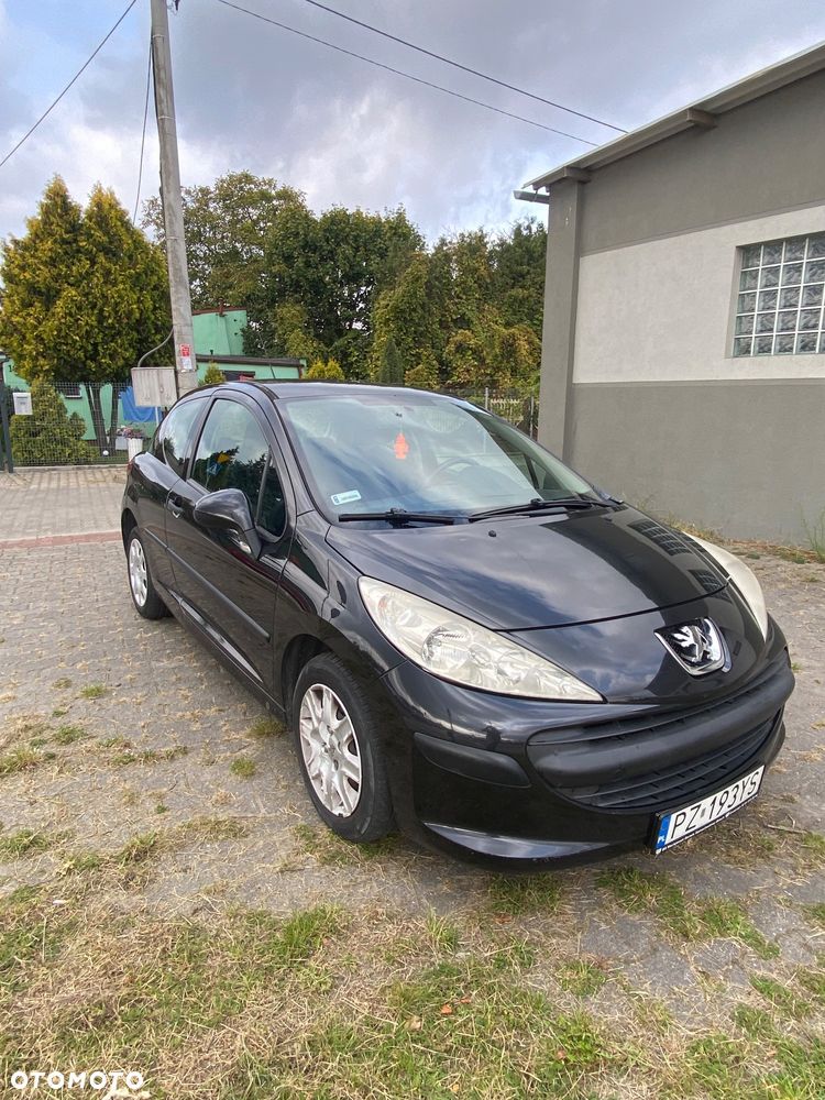 Peugeot 207 - 3