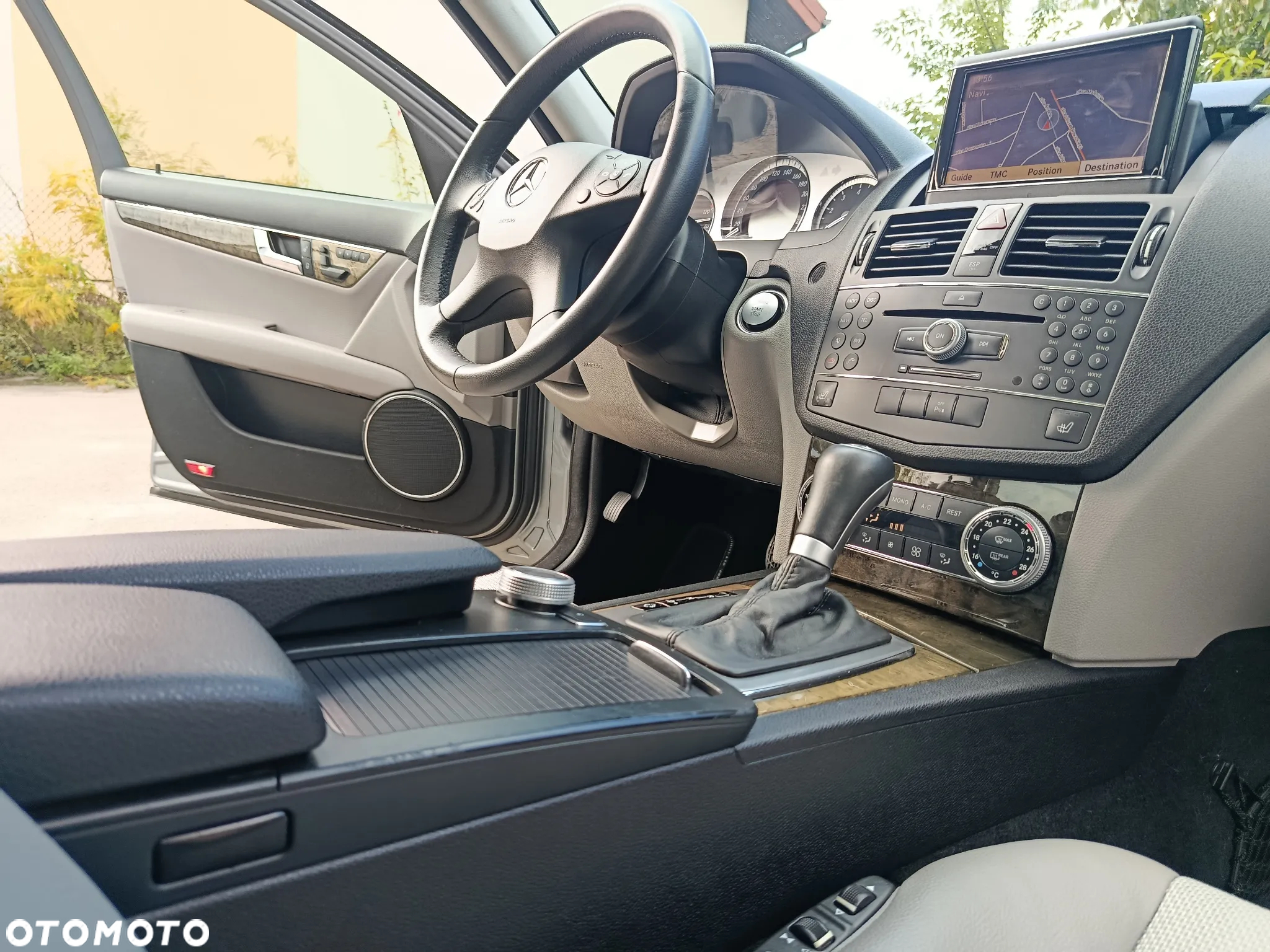 Mercedes-Benz Klasa C - 33