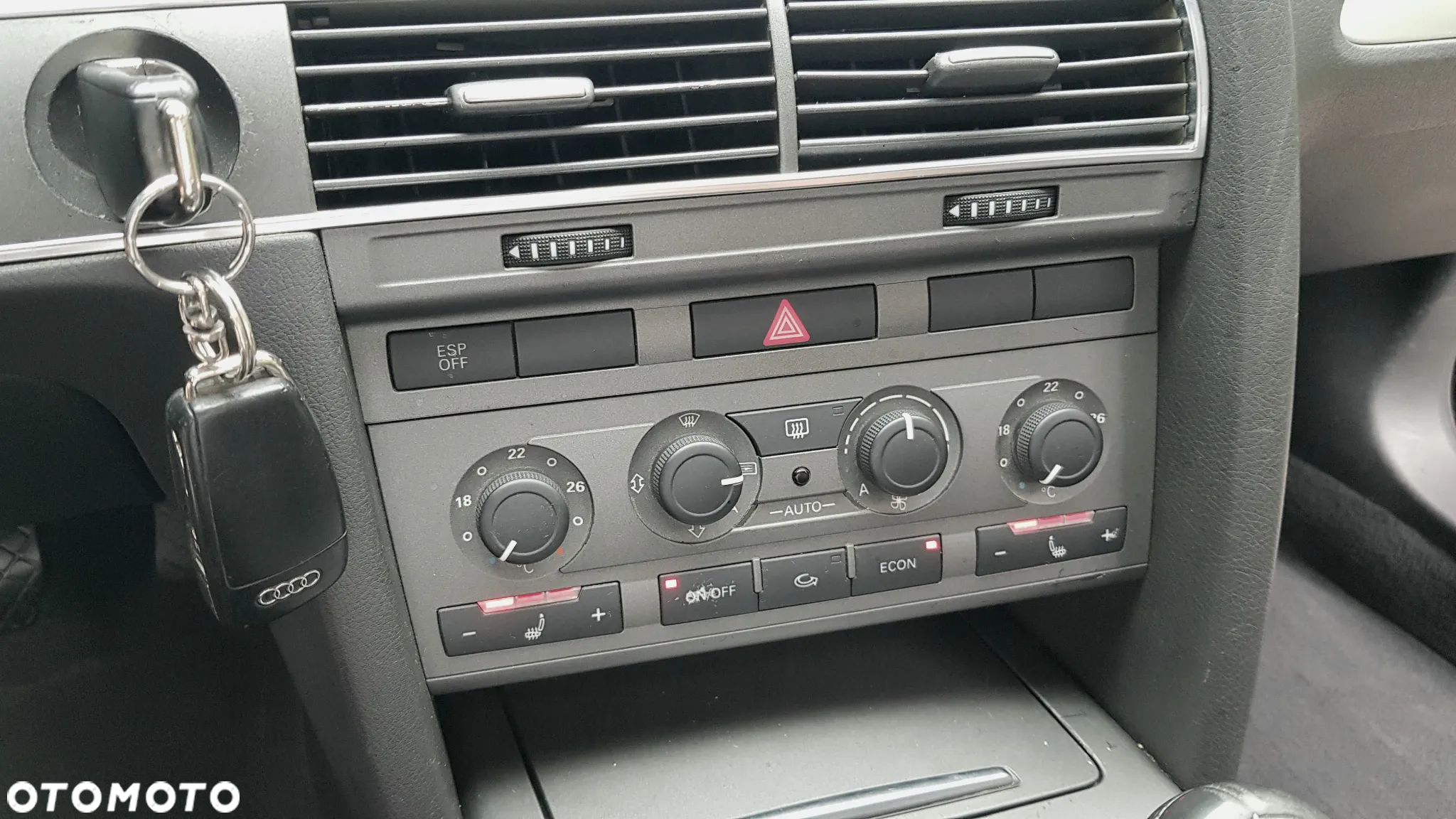 Audi A6 Avant 2.4 - 27