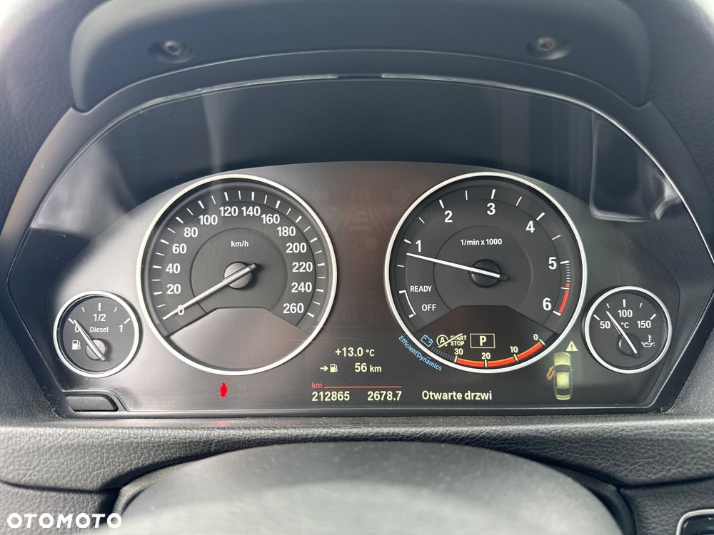 BMW Seria 3 320d Edition M Sport Shadow - 23