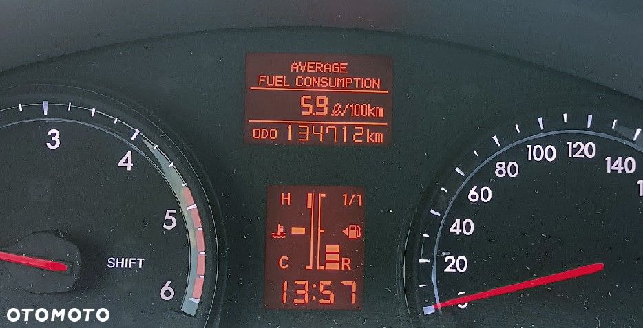 Toyota Avensis 2.0 D-4D Sol - 10