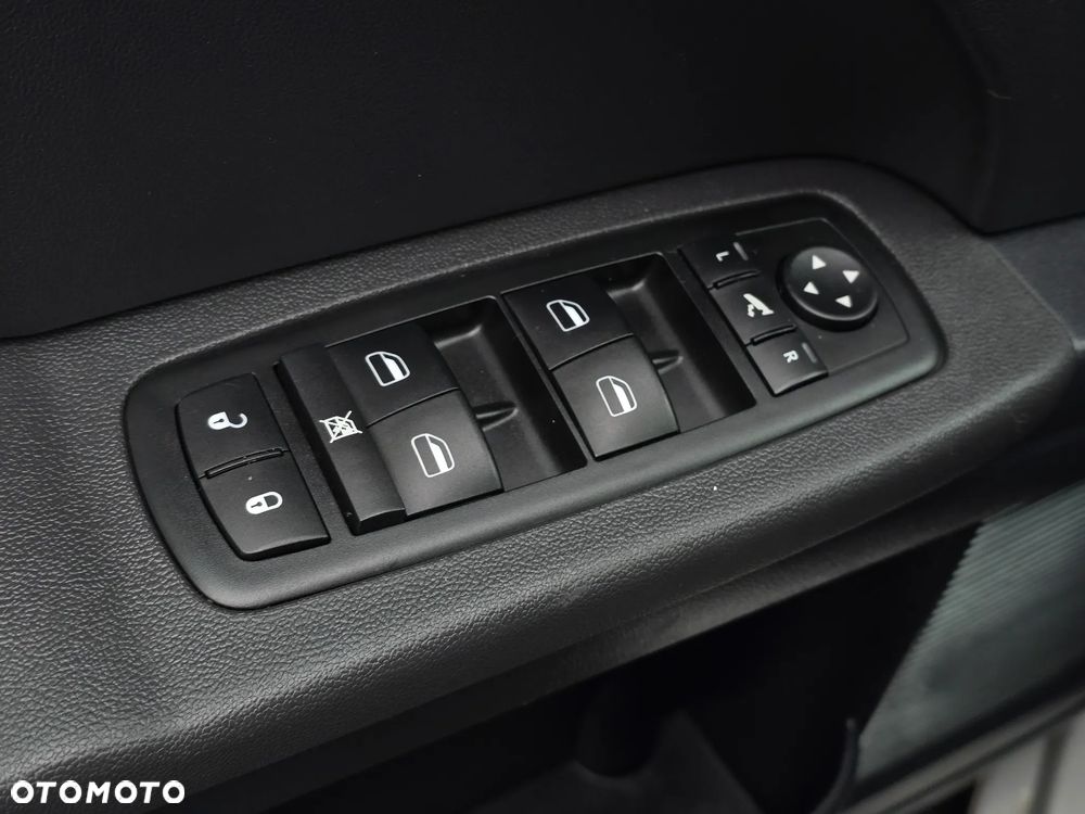 Dodge Journey 2.4 SE - 28