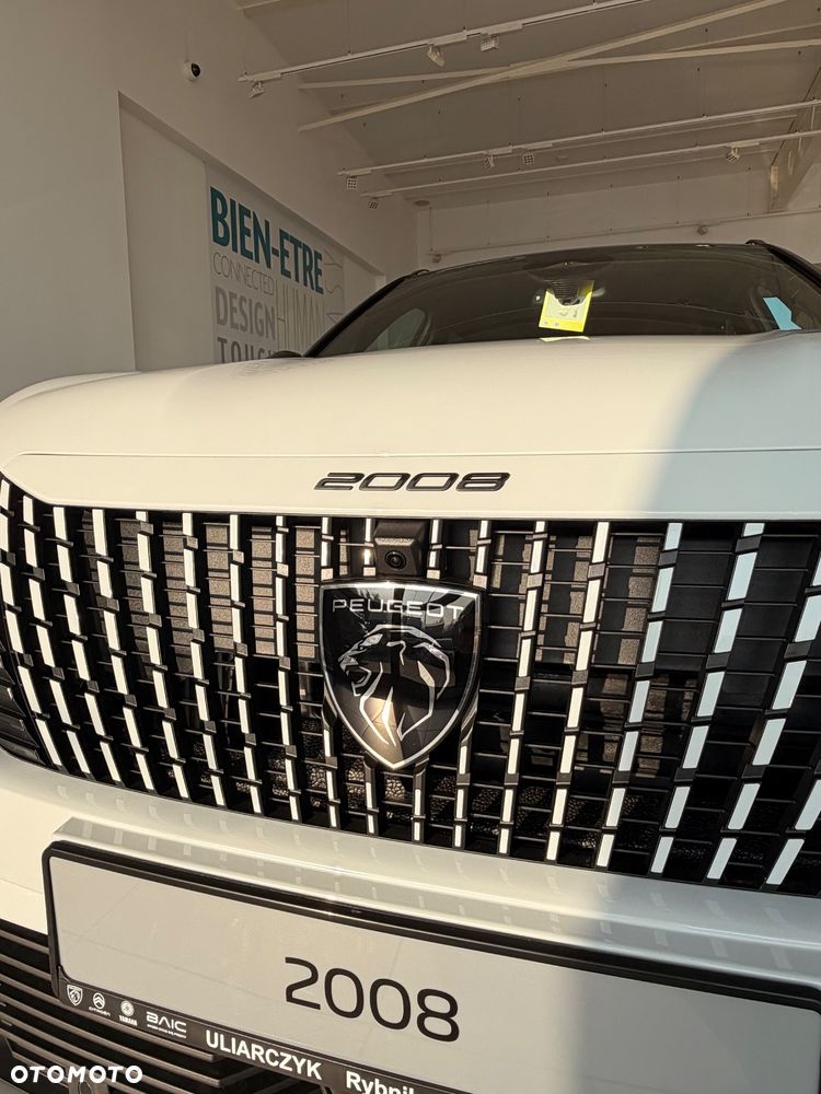 Peugeot 2008 - 9