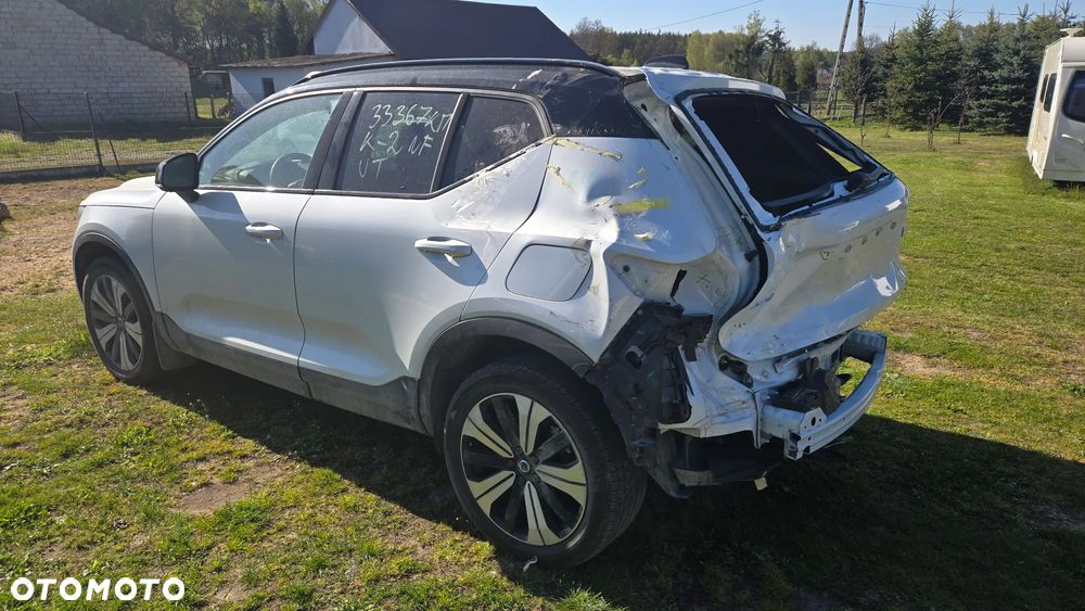 Volvo XC 40 Twin Recharge Plus - 4