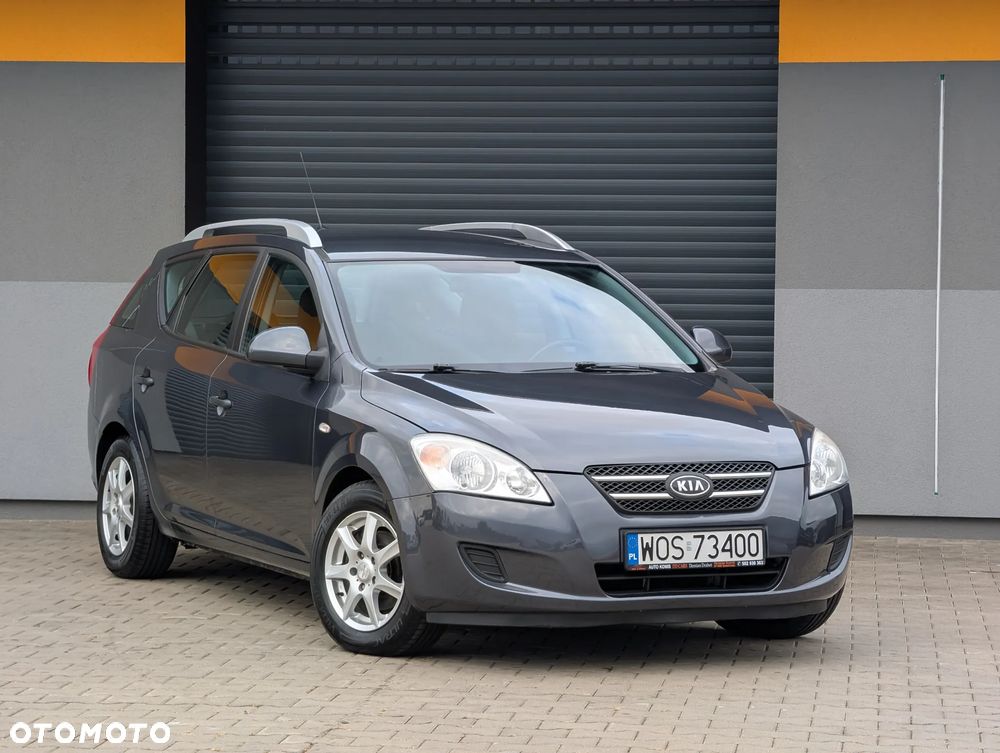 Kia Ceed - 3