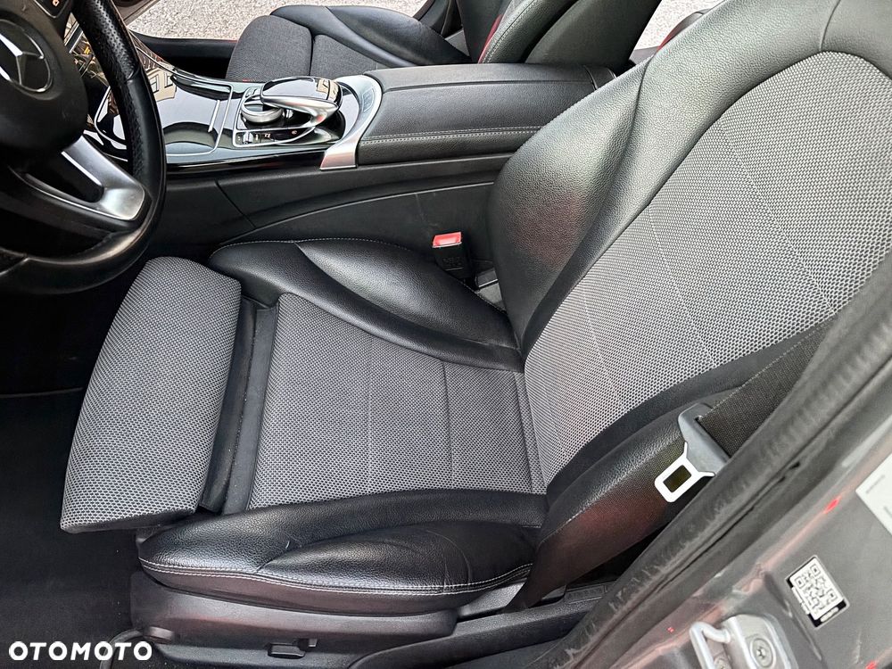 Mercedes-Benz Klasa C 180 7G-TRONIC Exclusive - 14
