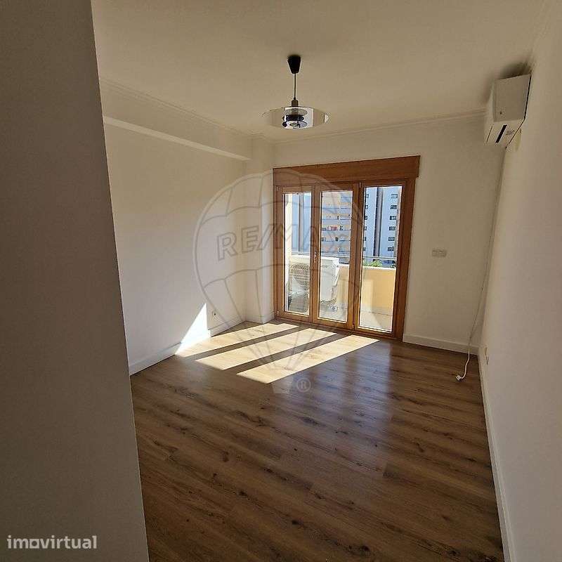 Apartamento T3 para arrendamento - Grande imagem: 3/13