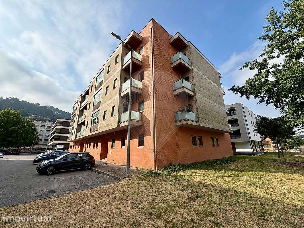 Apartamento T1 para arrendamento - Grande imagem: 2/17