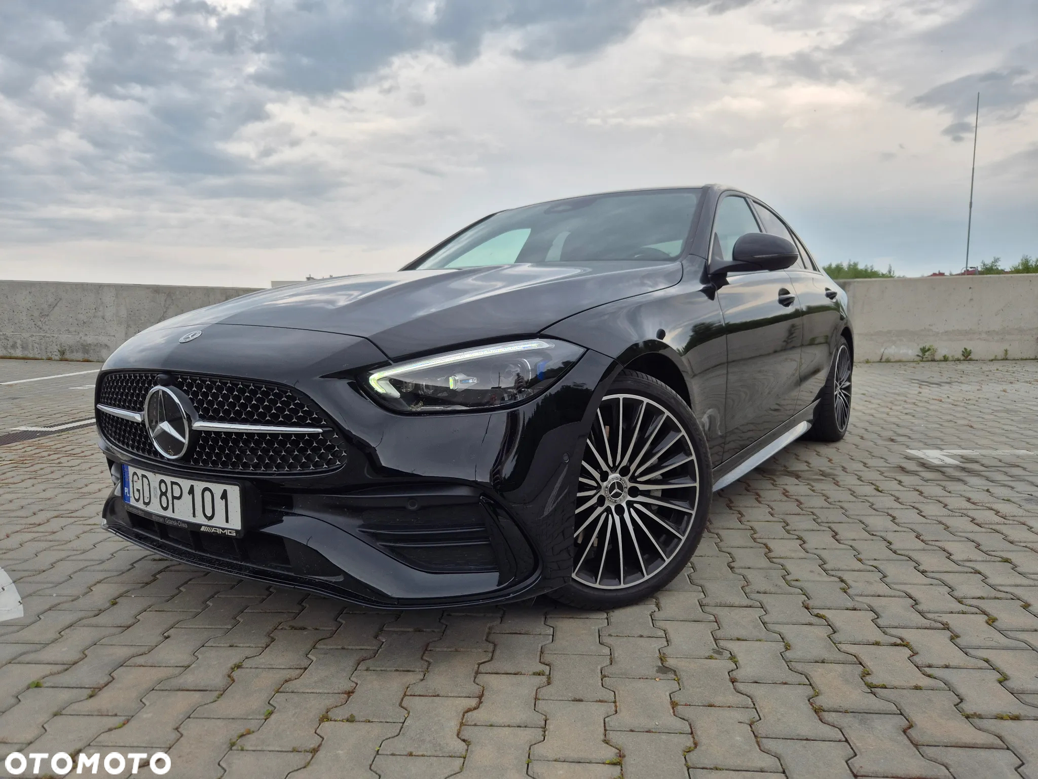 Mercedes-Benz Klasa C 180 mHEV AMG - 2