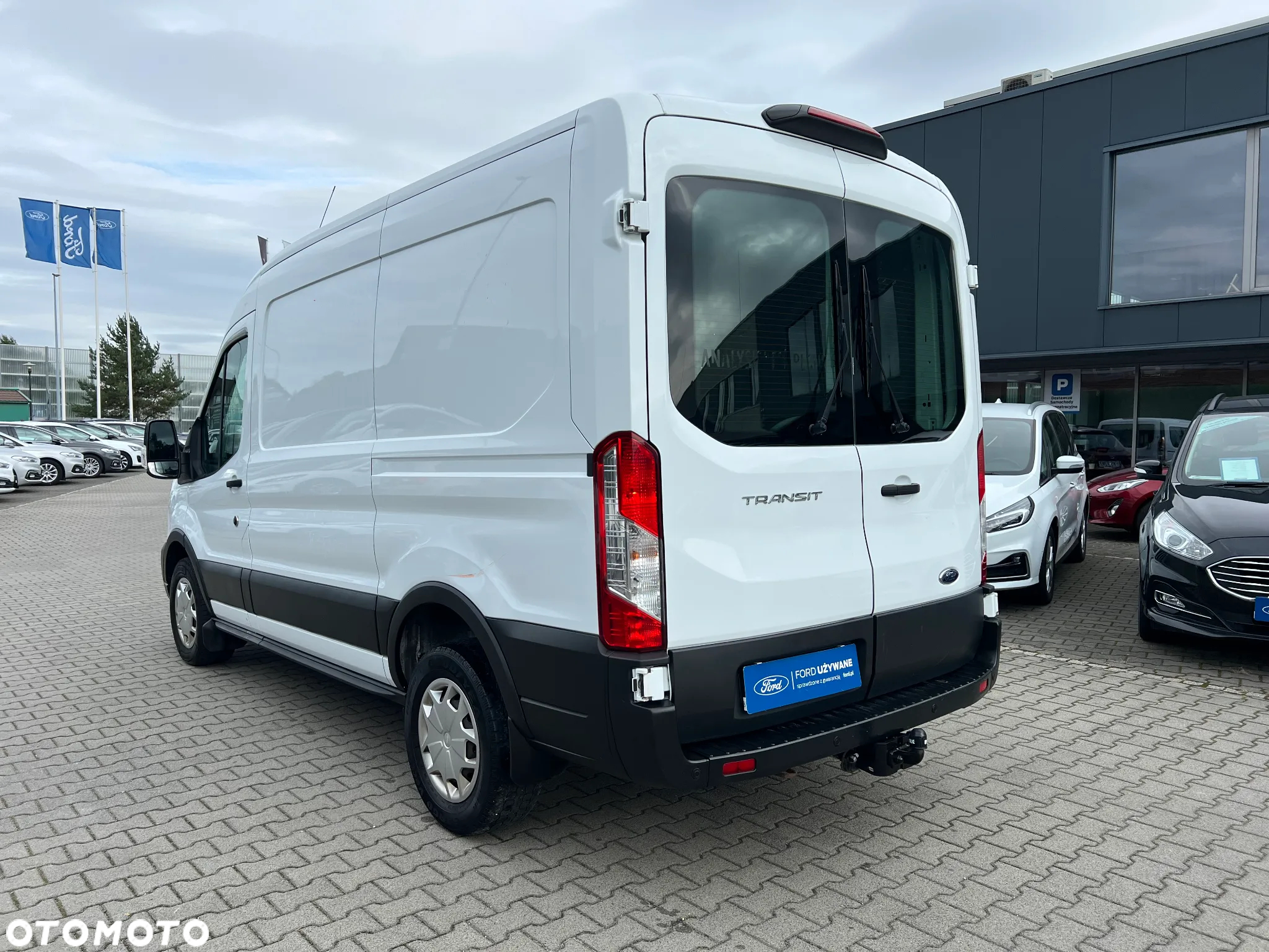 Ford Transit - 12