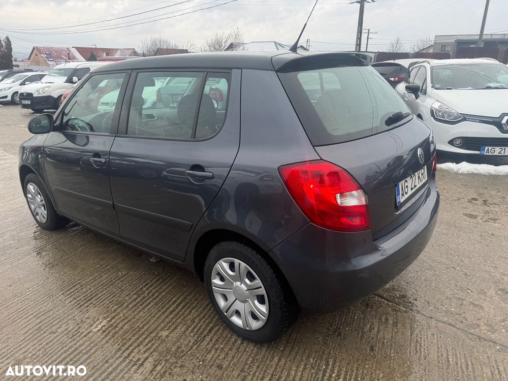 Skoda Fabia - 6
