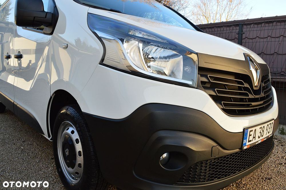 Renault TRAFIC DŁUGI LONG L2H1 JAK NOWY - 9
