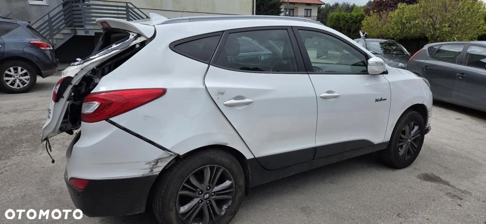 Hyundai IX35 1,7 crdi chłodnica intercooler - 4