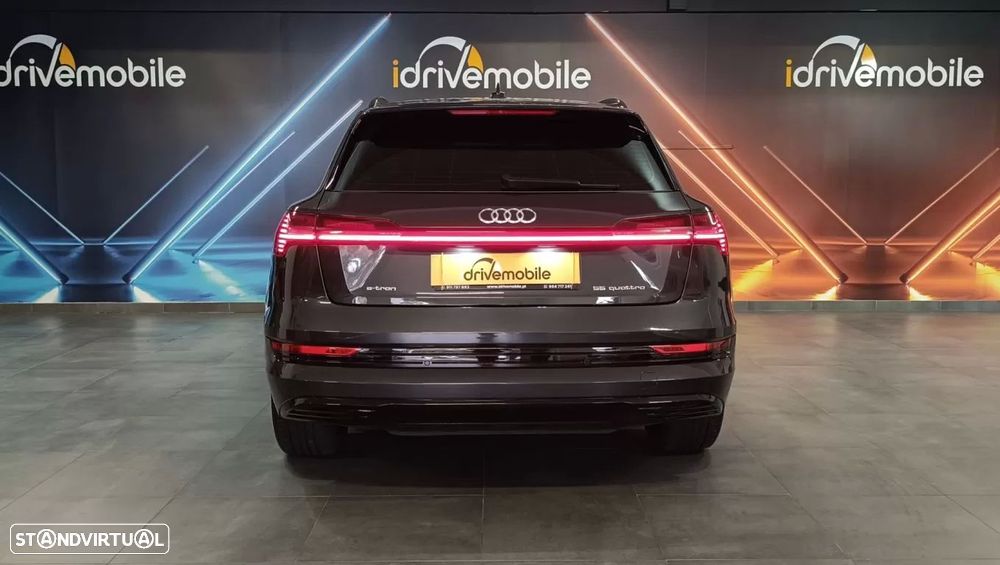 Audi e-tron 55 quattro Advanced - 4