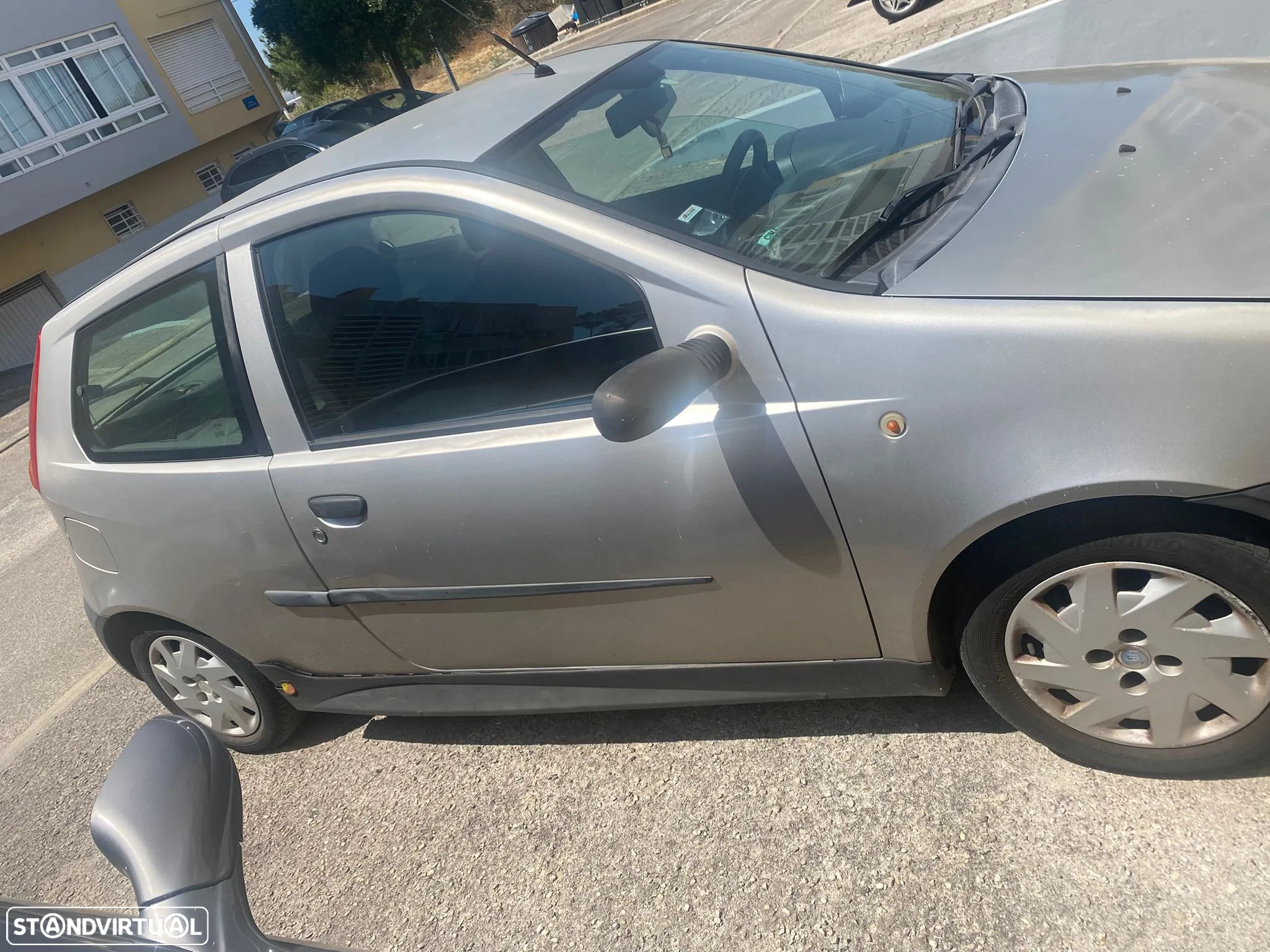 Fiat Punto 1.9 JTD 85 Sport - 10