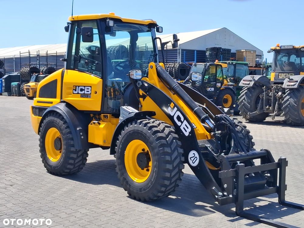 JCB 409 STAGE V - 6