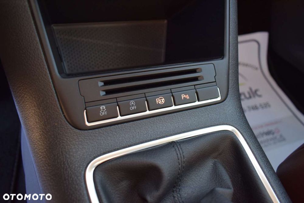 Volkswagen Tiguan - 32