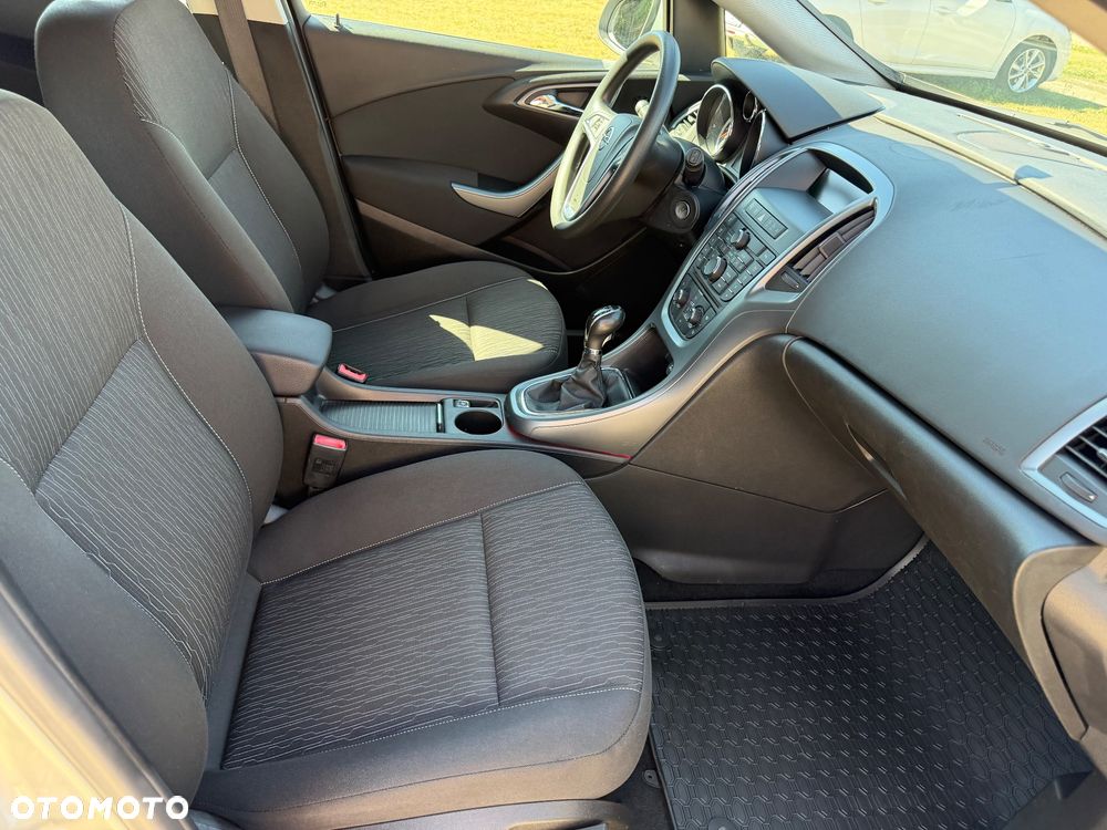 Opel Astra 1.4 Turbo - 33