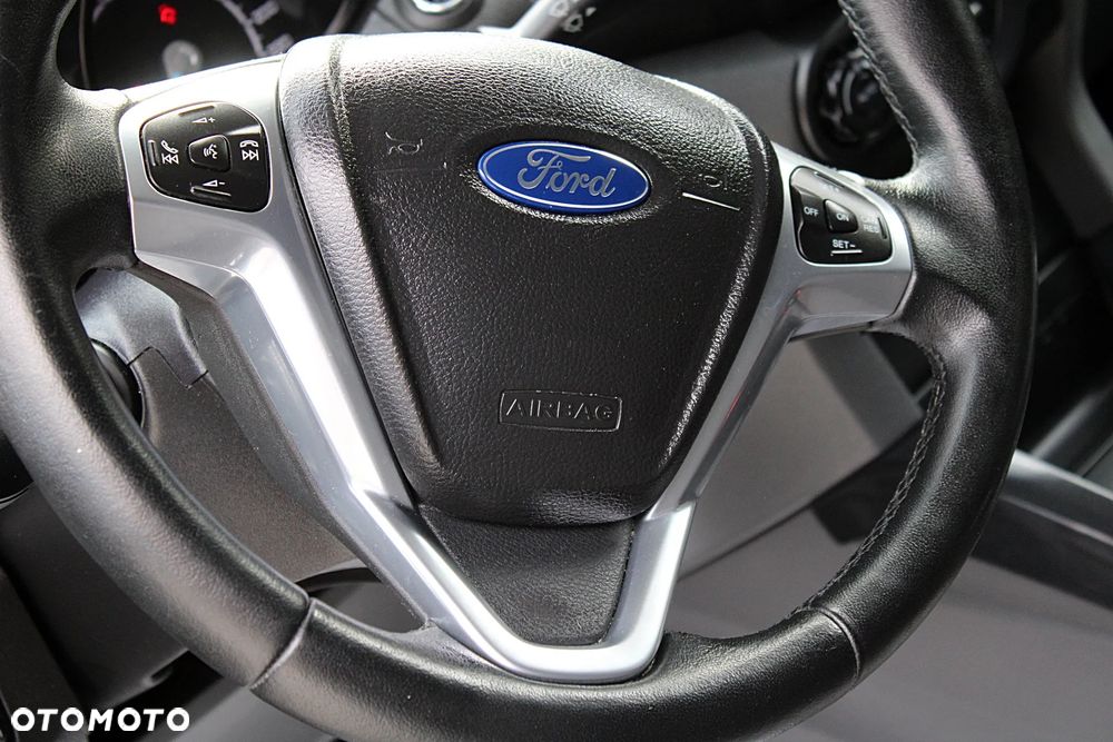 Ford EcoSport - 20