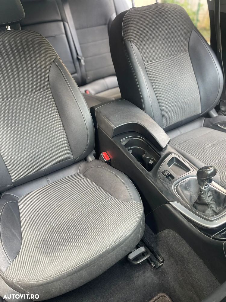 Opel Insignia 2.0 CDTI Edition - 6