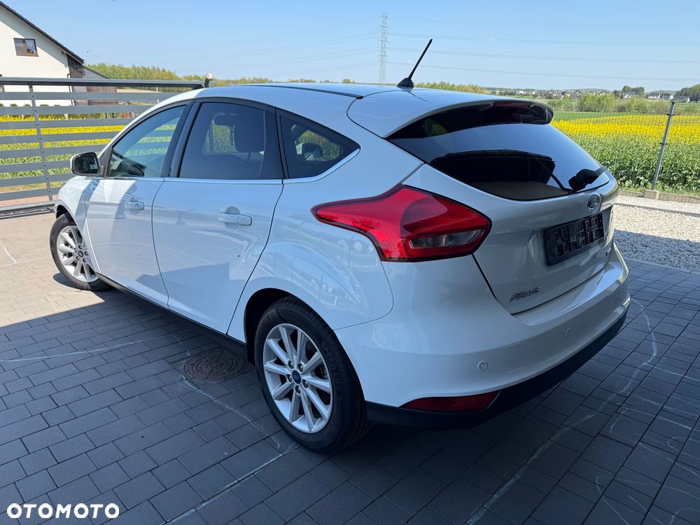 Ford Focus 1.0 EcoBoost Titanium - 6