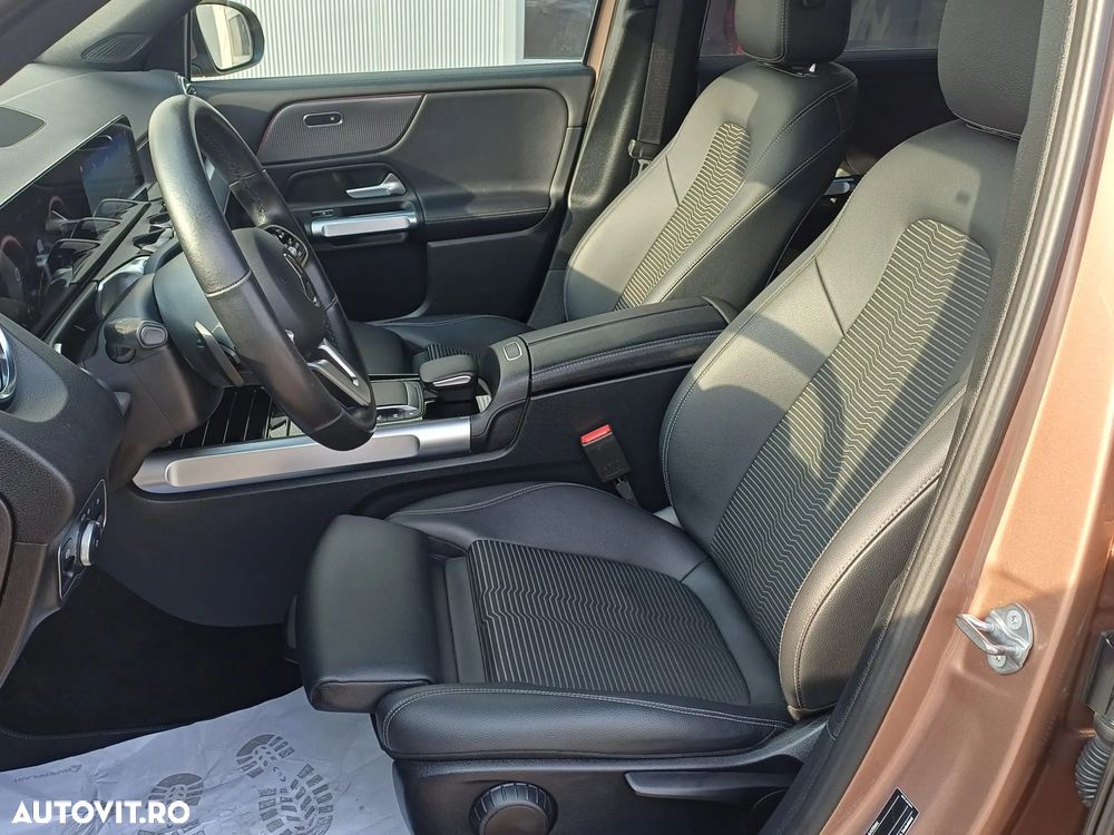 Mercedes-Benz GLB - 10