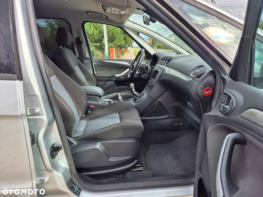 Ford S-Max 2.0 TDCi DPF Trend - 12