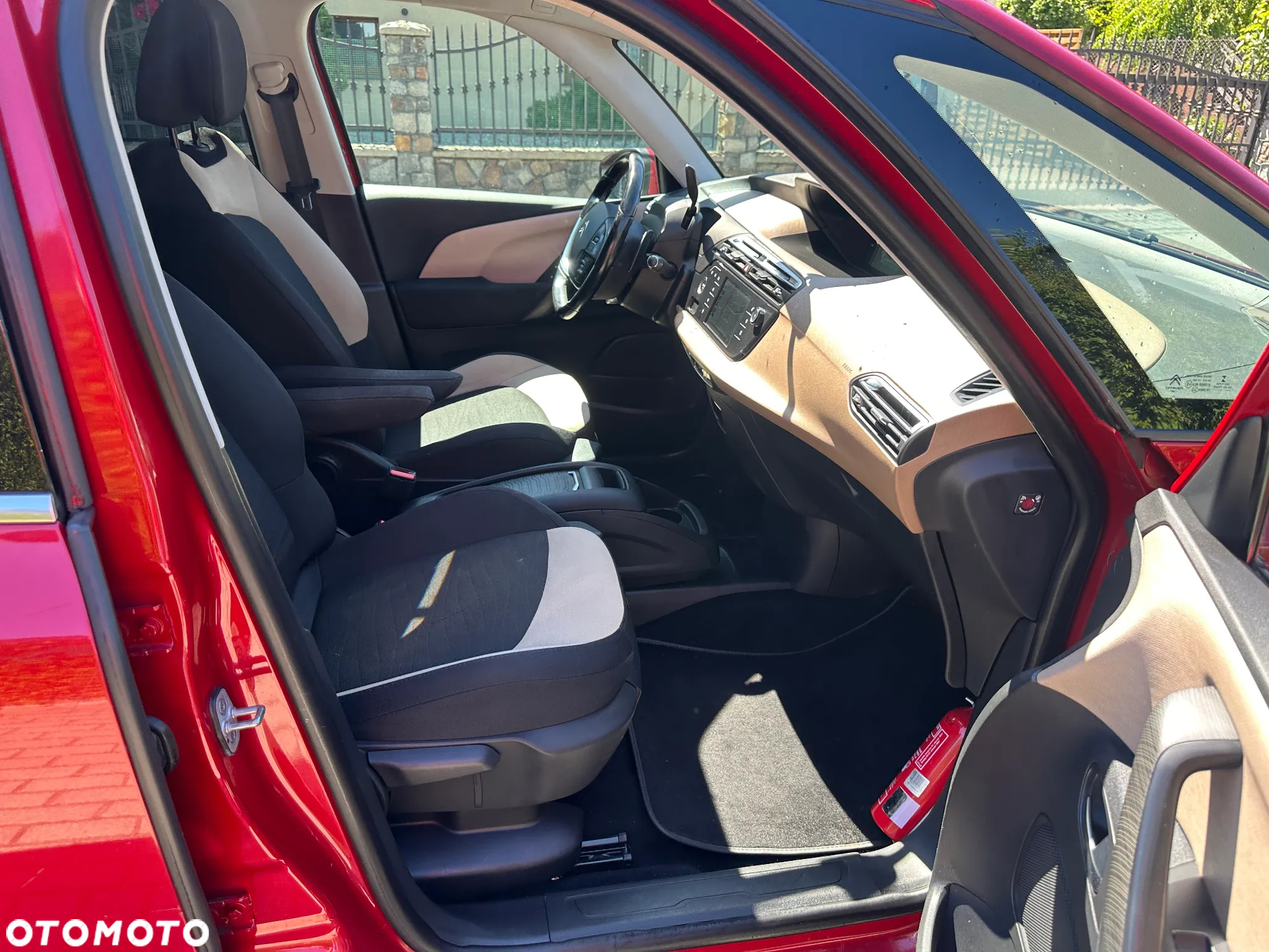 Citroën C4 Picasso e-HDi 115 ETG6 Attraction - 19